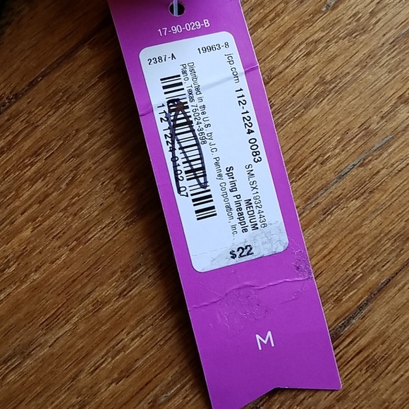 NWT Pineapple Tank Top - Picture 3 of 3